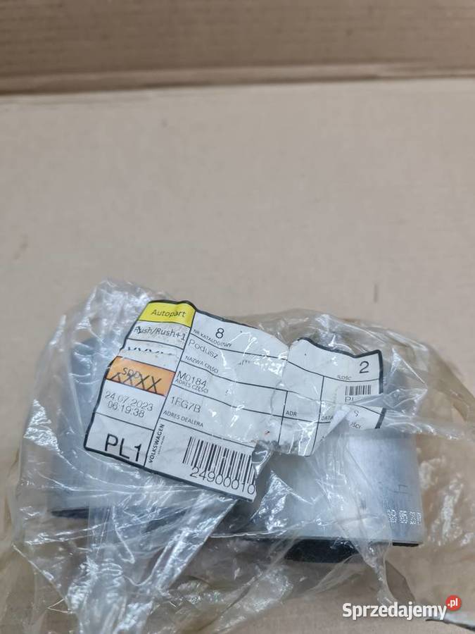 PODUSZKA TULEJA WAHACZA AUDI A4 A5 Q5 8K0407183G sprzedam