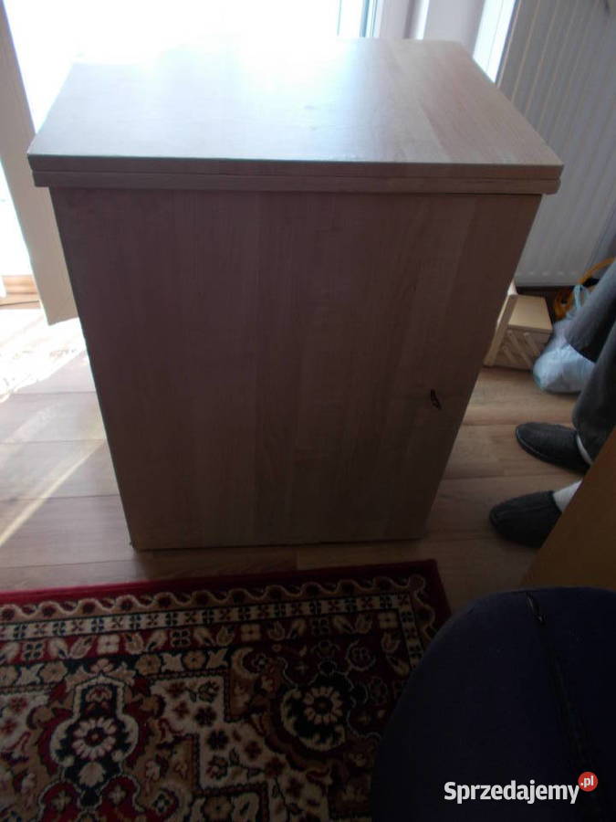 Szafkowa maszyna do szycia Łucznik Wejherowo