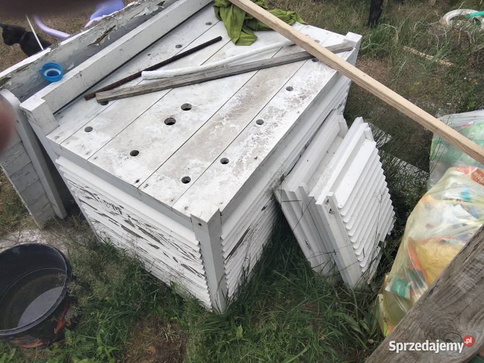 Sprzedam klatkę budkę meteorologiczną Końskie