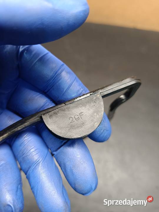 Uszczelka pokrywy zaworów silnik części Suzuki małopolskie Gołaczewy