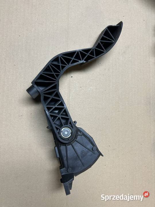 Potencjometr pedal gazu Passat b5 16 8d1721523a Pozostałe Grudziądz