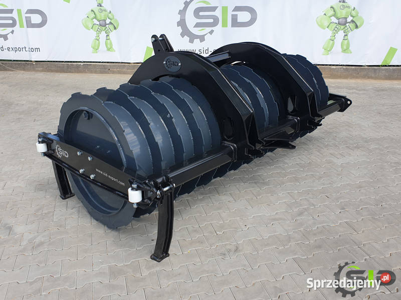 Wał kiszonkowy pryzm 3m oświetlenie rolki Wincenta