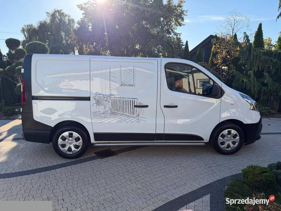 Renault Trafic 20 dci 120 2021r Bezwypadkowy