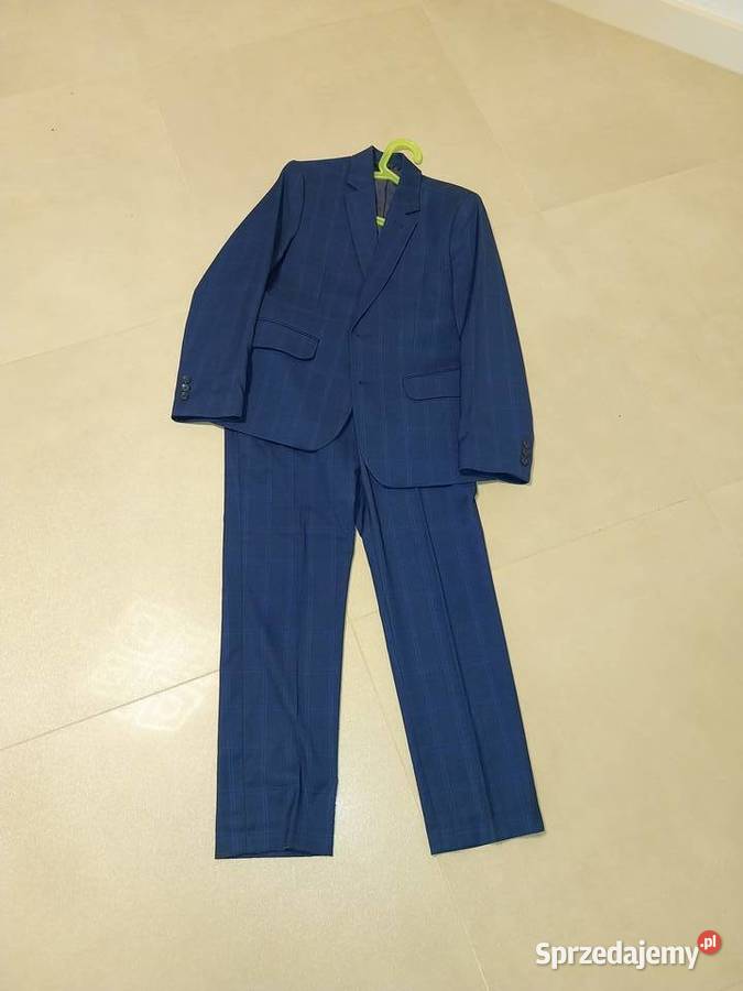 Piękny komunijny garnitur chłopiec Odzież Lębork