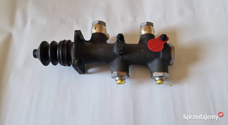 Pompa hamulcowa Hanomag 22D 22C Mielec
