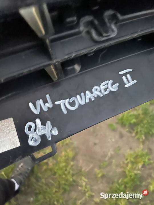 VW TOURAN II 2015 ATRAPA GRILL ZDERZAK PRZÓD Atrapy
