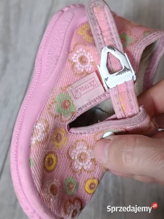 kapcie buty dziewczęce rozmiar 20 długość Poznań