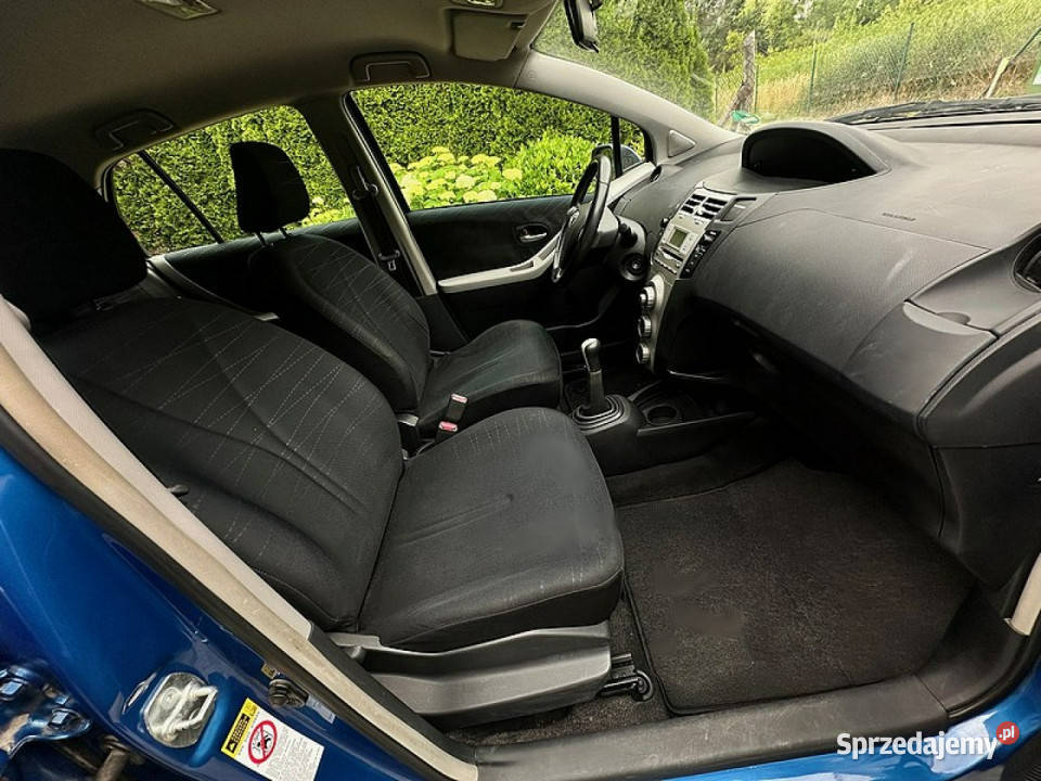 Toyota Yaris Toyota Yaris 13 87 5Drzwi garażowany Yaris dolnośląskie Wrocław