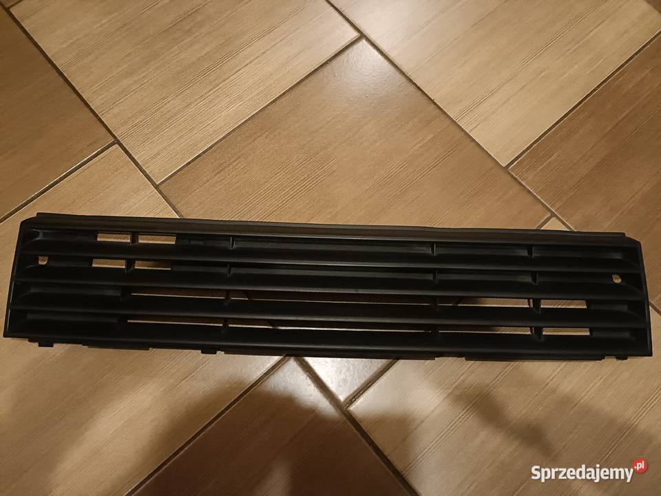 Grill bez znaczka JOM VW Polo 86c2f śląskie Ruda Śląska