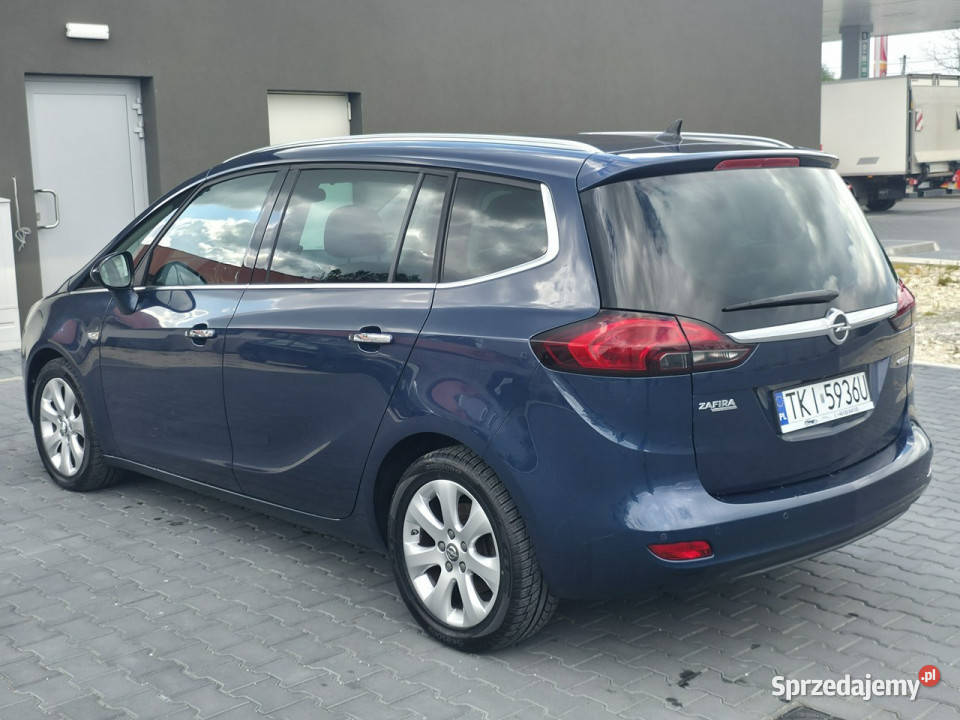 Opel Zafira 14 Benzyna Serwisowany Gwarancja czujnik parkowania Piekoszów sprzedam