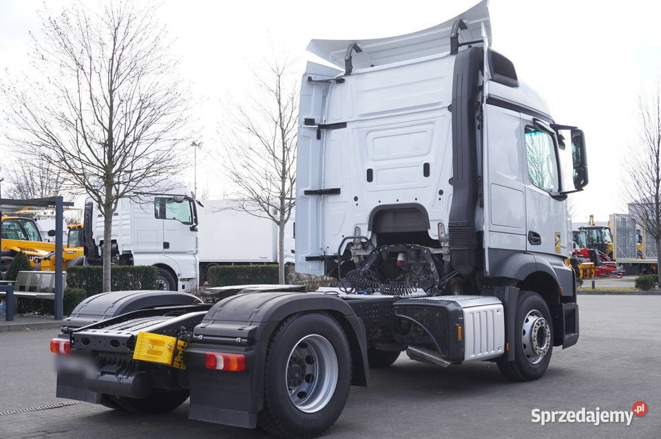 MercedesBenz Actros 1842 2024 170 3 sztuki249782 małopolskie Kraków