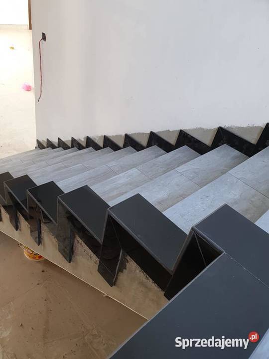 Płytki schodowe 30x60 szare ANTYPOŚLIZGOWE RYFLE Łask