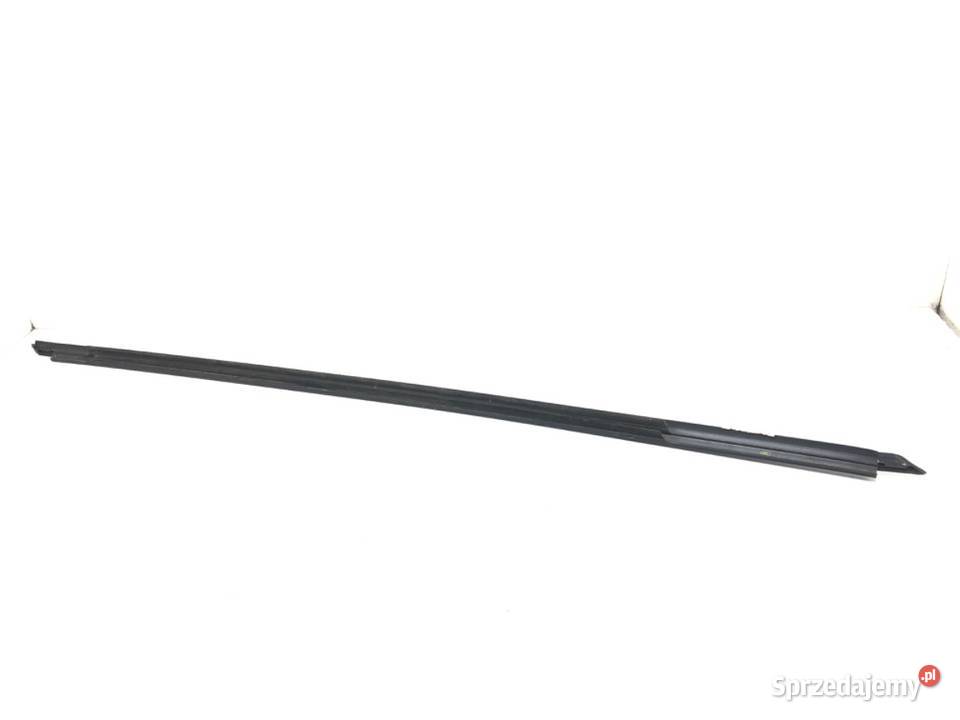 LISTWA ZGARNIAJĄCA PRZÓD PRAWA SKODA KODIAQ Listwy