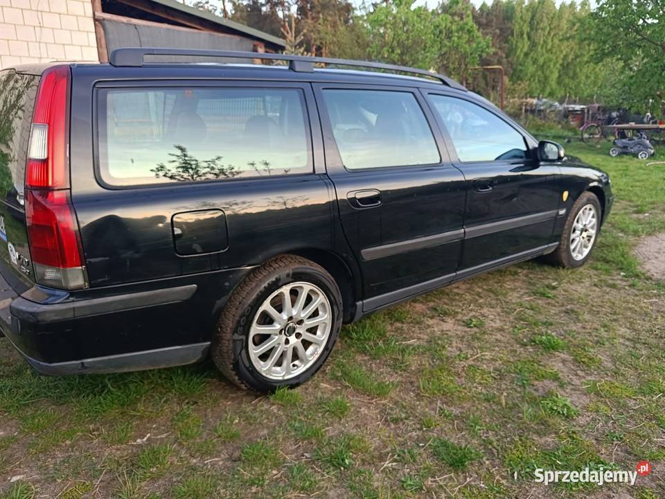 Silnik kompletny Volvo V70 25 TDI samochód Janowiec sprzedam