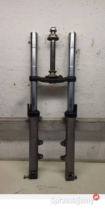 Yamaha XSR700 częścilagi silnik chłodnica sprzedam