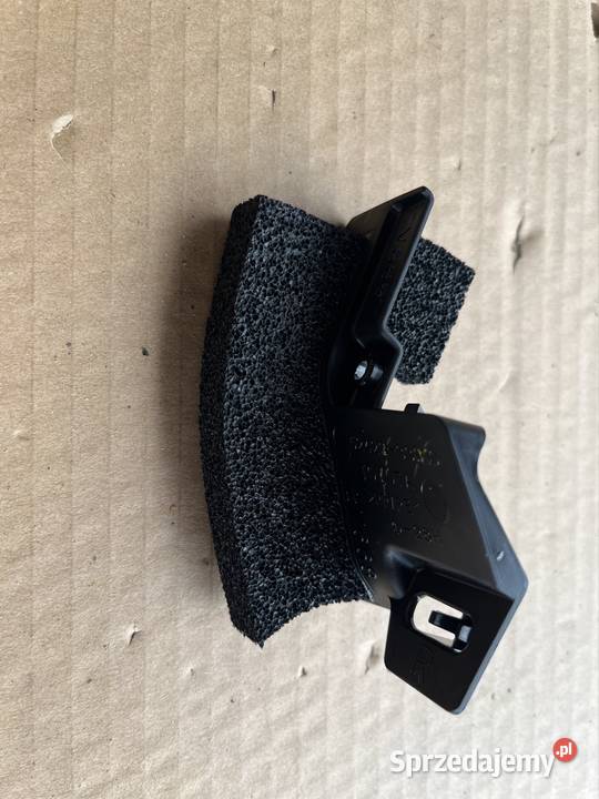 TOYOTA CAMRY ŚLIZG ZDERZAKA PRAWA 5242233010 osobowe wielkopolskie Bielsko
