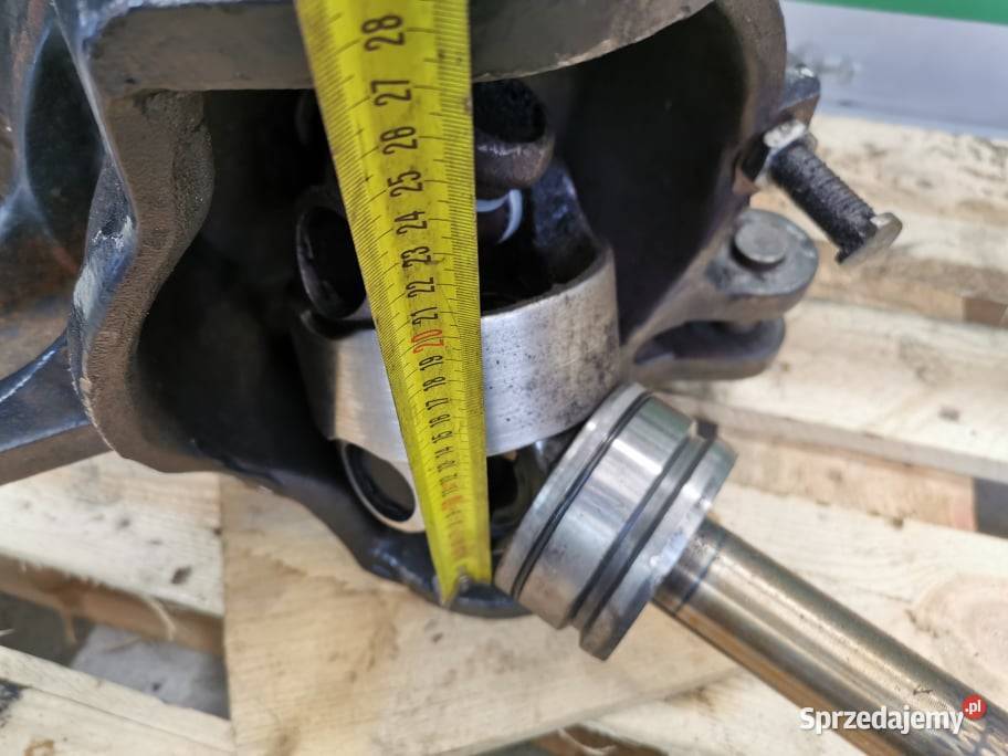 Zwolnica Zwrotnica lewa Holland TM 190 Wilkowo sprzedam