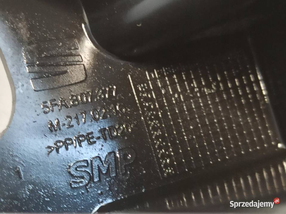 SEAT LEAON IV ŚLIZG ZDERZAKA LEWY TYŁ 5FA807377 osobowe