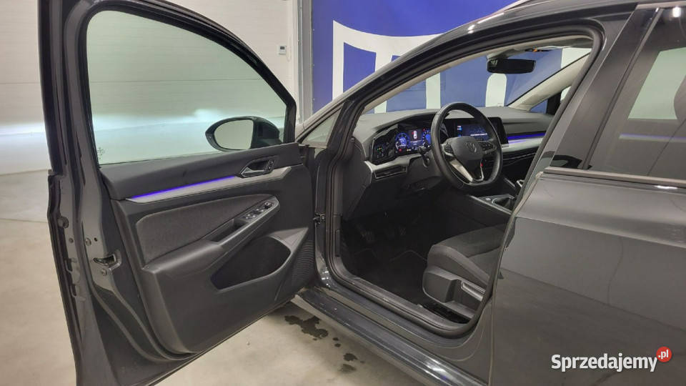 Volkswagen Golf VIII 20 TDI Life VIII 2020 klimatyzacja Grójec sprzedam