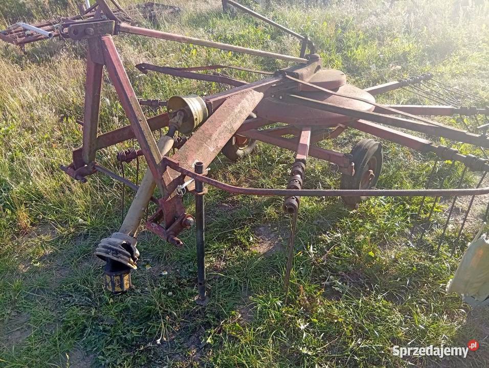 Zgrabiarka do siana karuzelowa Potinger 3m Płachty