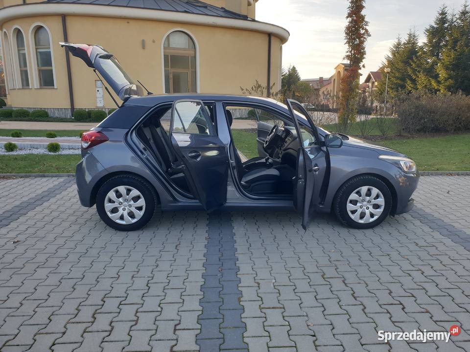 12 75 CRDI OPŁACONY BEZWYPADKOWY Rzeszów