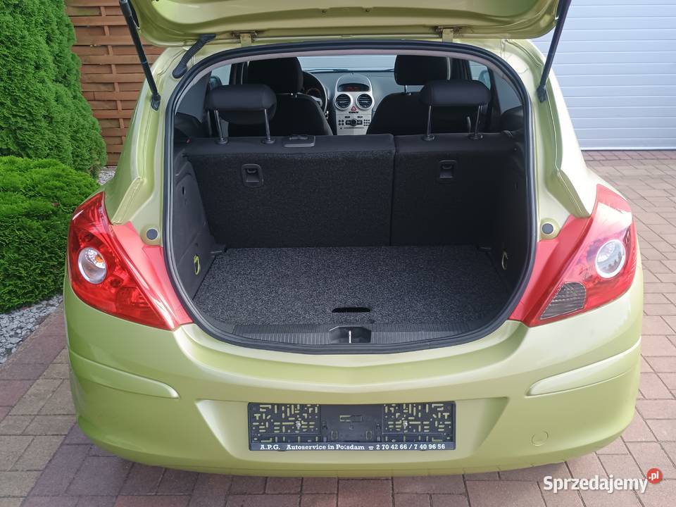 Opel Corsa D 12i 80 98000 ŁADNA z Niemiec elektryczne szyby Witkowo