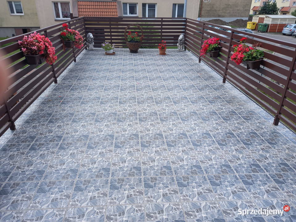 Dom Mieszkalno Usługowy w Centrum Miasta pomorskie Starogard Gdański