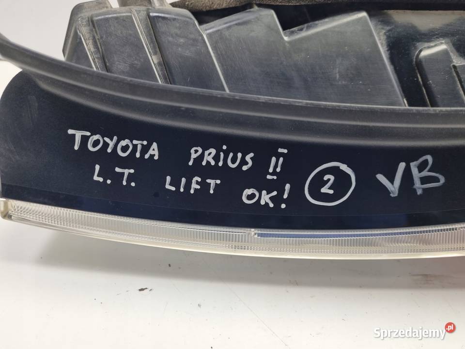 Toyota Prius II 0309r TYLNA LAMPA LEWA lewy tył osobowe lubelskie Rudka