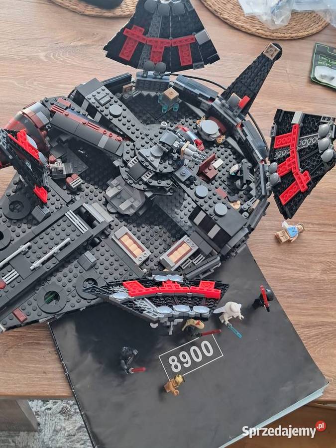 Sprzedam już złożony statek millenium z 6 Sandomierz