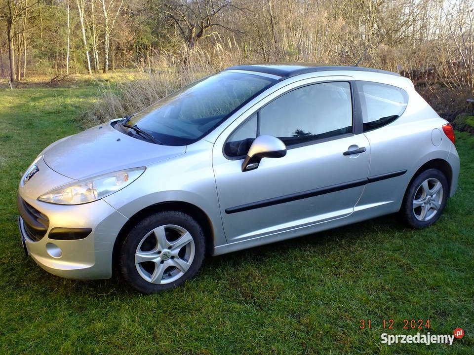 PEUGEOT 207 14 16V 88 benzyna prywatne nieuszkodzony Brójce