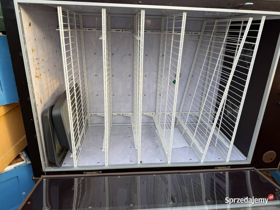 Inkubator cieplarka z regulacją temperatury i sprzedam