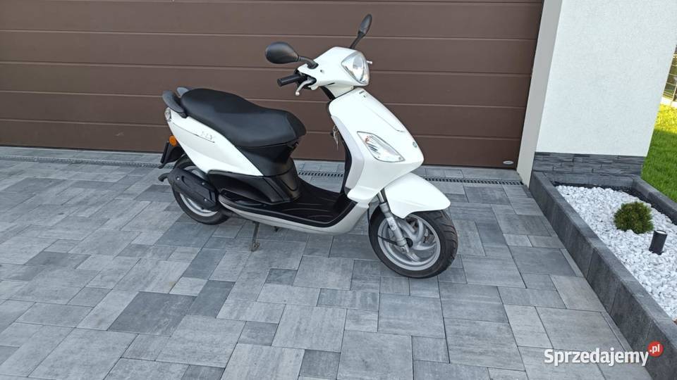 Skuter Piaggio Fly 50 2T z 2017 roku z Austrii Nowy Żmigród