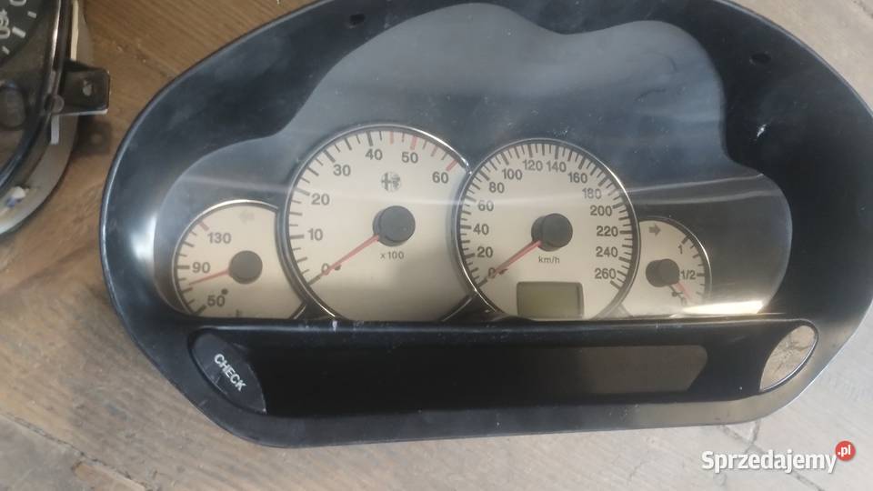 Licznik zegar Alfa Romeo 16624 JTD podkarpackie Besko