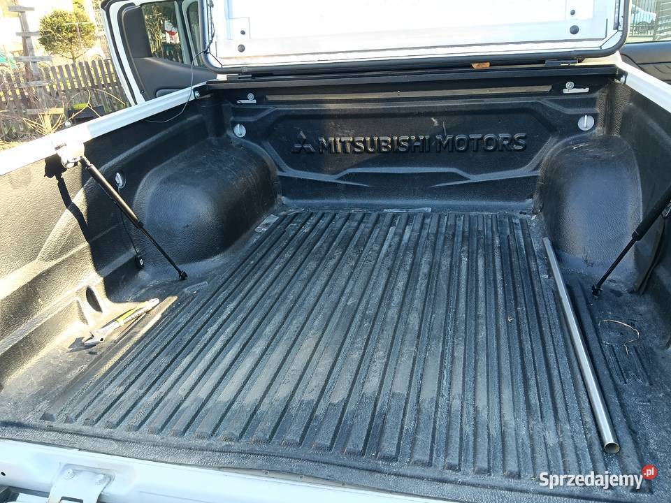 Mitsubishi L200 Liszki