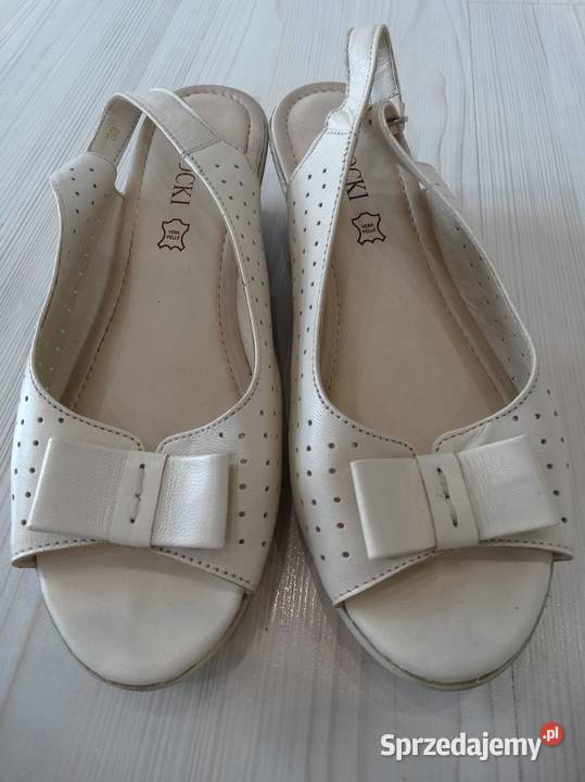 Buty Sandały Skórzane Skóra Naturalna Kremowe sprzedam
