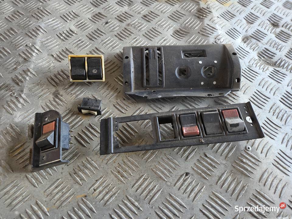 Zastava 1100 przełaczniki el deski rozdz Gliwice