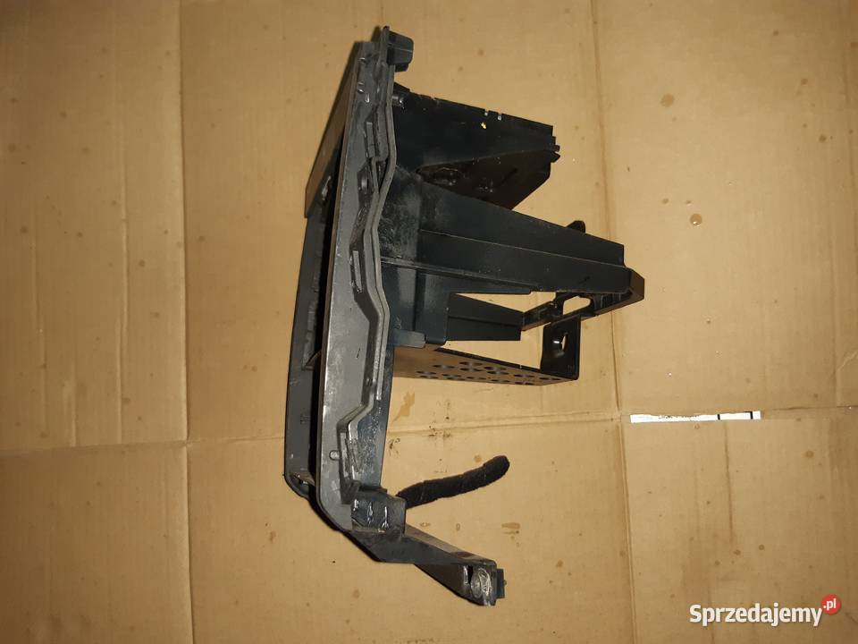 Golf IV Ramka środkowa radia konsoli Mińsk Mazowiecki