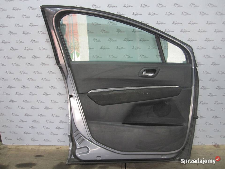PEUGEOT 3008 I 11r drzwi lewe przód Karoseria