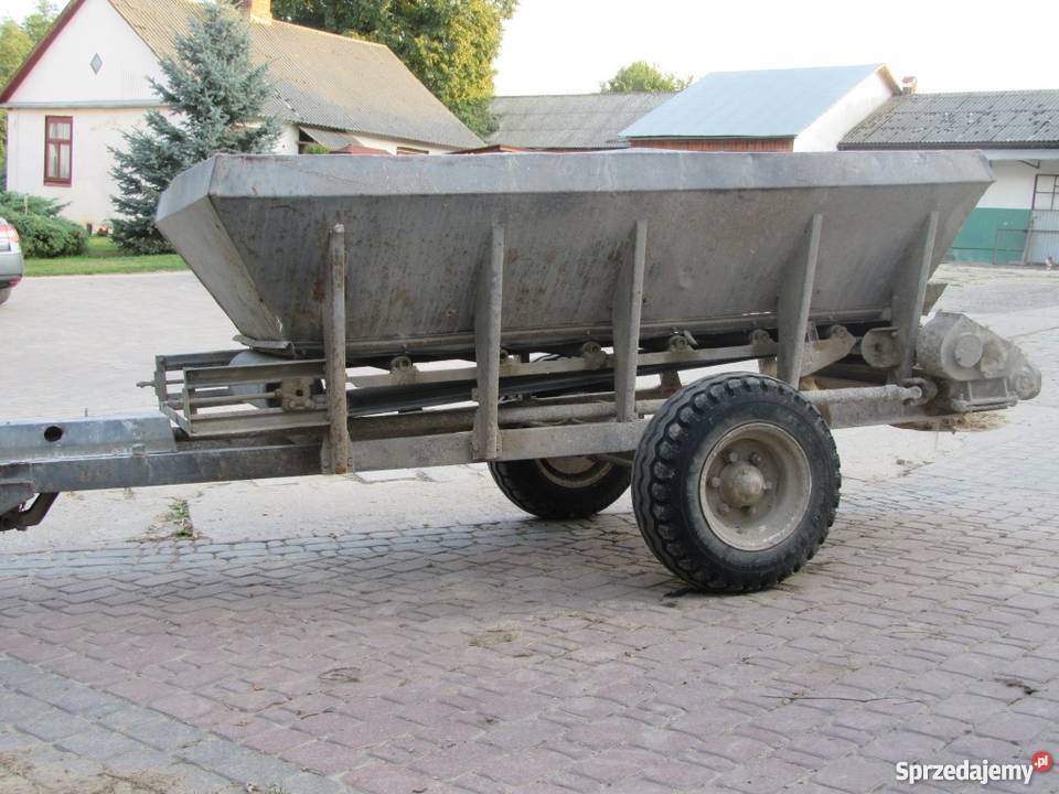 rozsiewacz wapna rcw 3 lubelskie Policzyzna