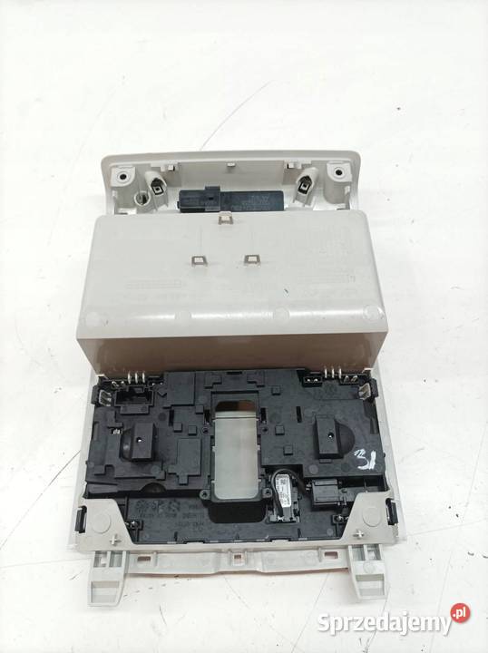 LAMPKA PODSUFITKI 657868837 Skoda Scala I 2019 Rok produkcji 2021 Motoryzacja