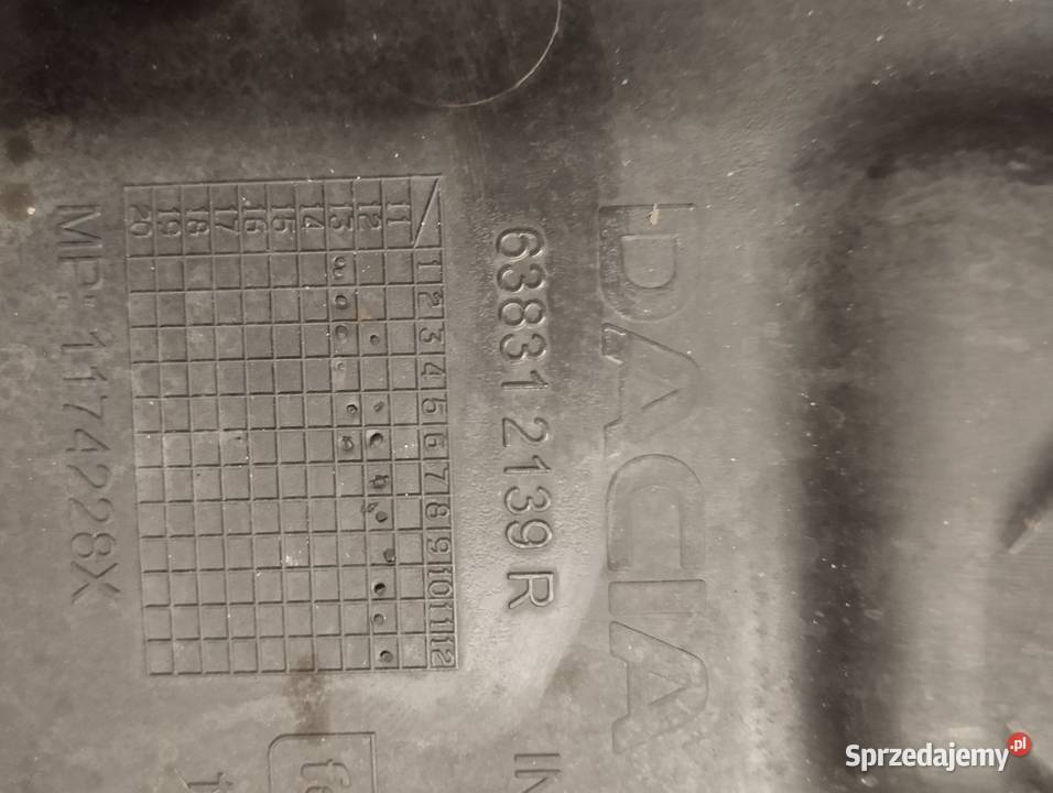 Nadkole lewy przód Dacia Sandero II 638312139R Łask