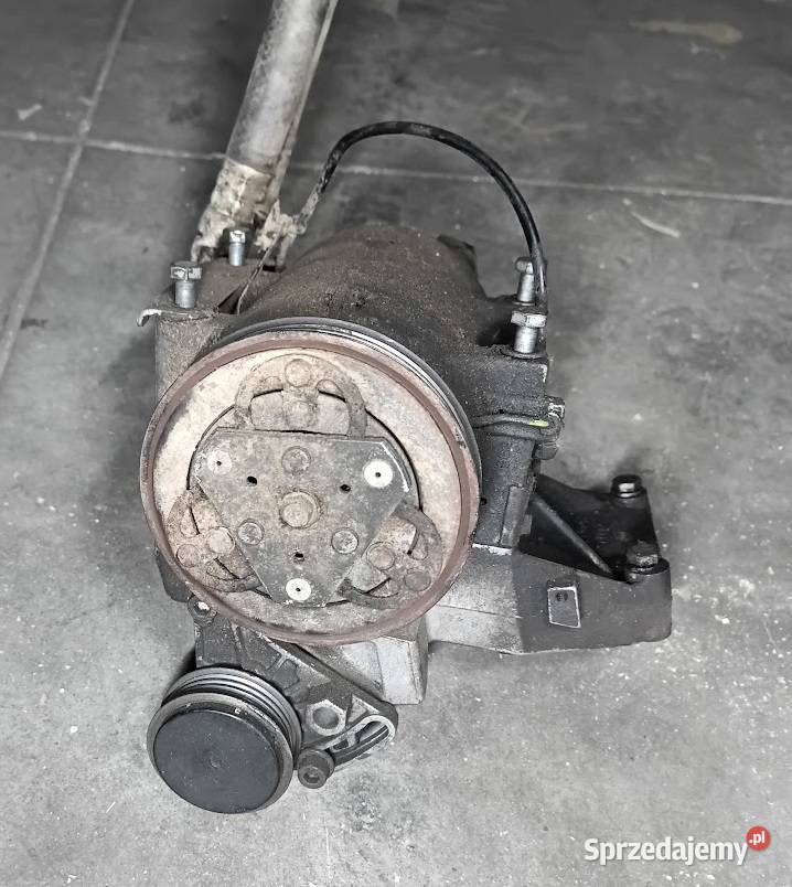 Kompresor Sprężarka klimatyzacji Passat B5 Audi osobowe dolnośląskie Wałbrzych sprzedam