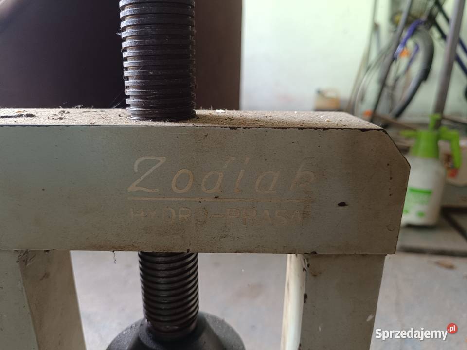 Prasa hydrauliczna polska Zodiak Chojnów