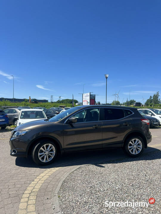 Nissan Qashqai Kamera Czujniki hak II 20132021 1197cm3 Qashqai