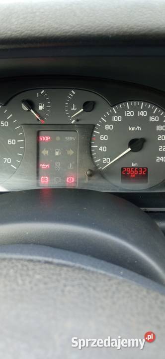 Sprzedam renault Megane kombi 99r srebrny Poddębice