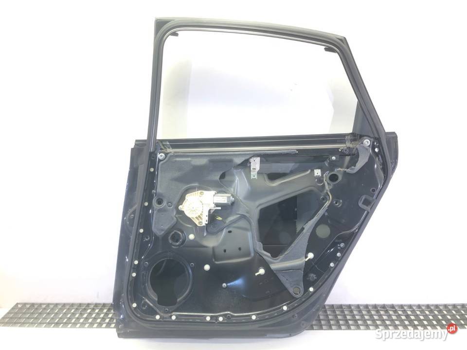 DRZWI PRAWY TYŁ AUDI A6 C6 SedanLimuzyna 0411 podkarpackie