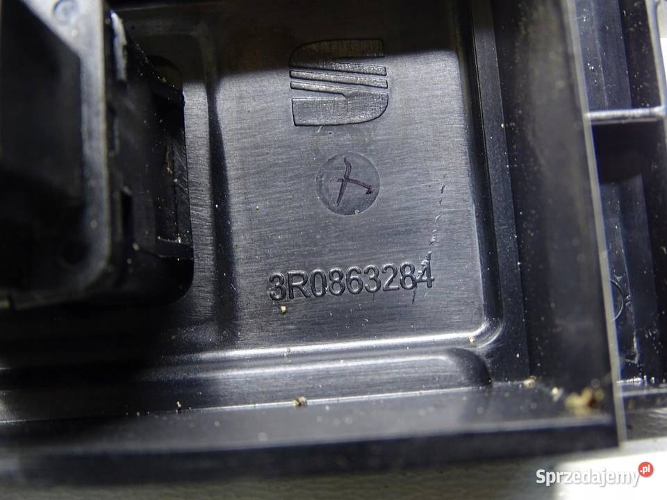 ZAPALNICZKA GNIAZDO AUX SET SEAT EXEO LIFT 3R Panele sterowania, przełączniki
