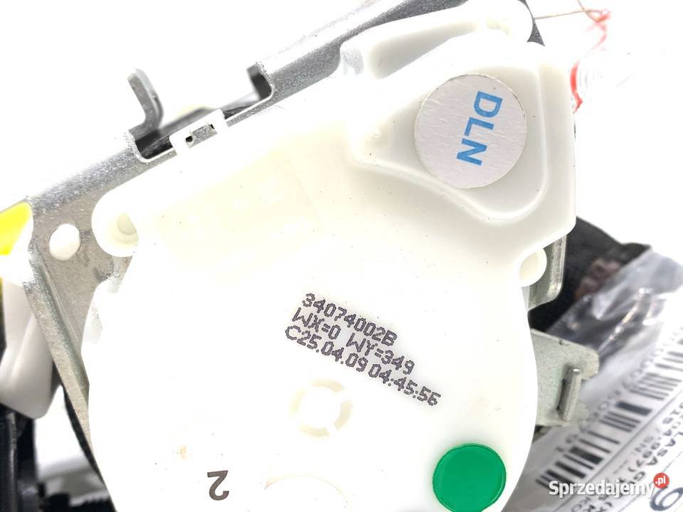 PAS BEZPIECZEŃSTWA PRAWY PRZÓD MERCEDES X204