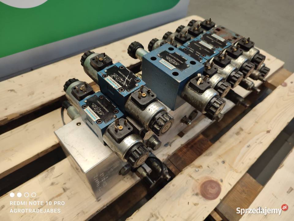 Blok hydrauliczny Rexroth US00905465 Merlo Roto Wilkowo