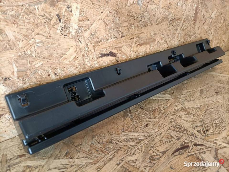 BMW F45 F46 LISTWA MOCUJĄCA PROGU PRZEDNIA PRAWA Pozostałe Pleszew sprzedam